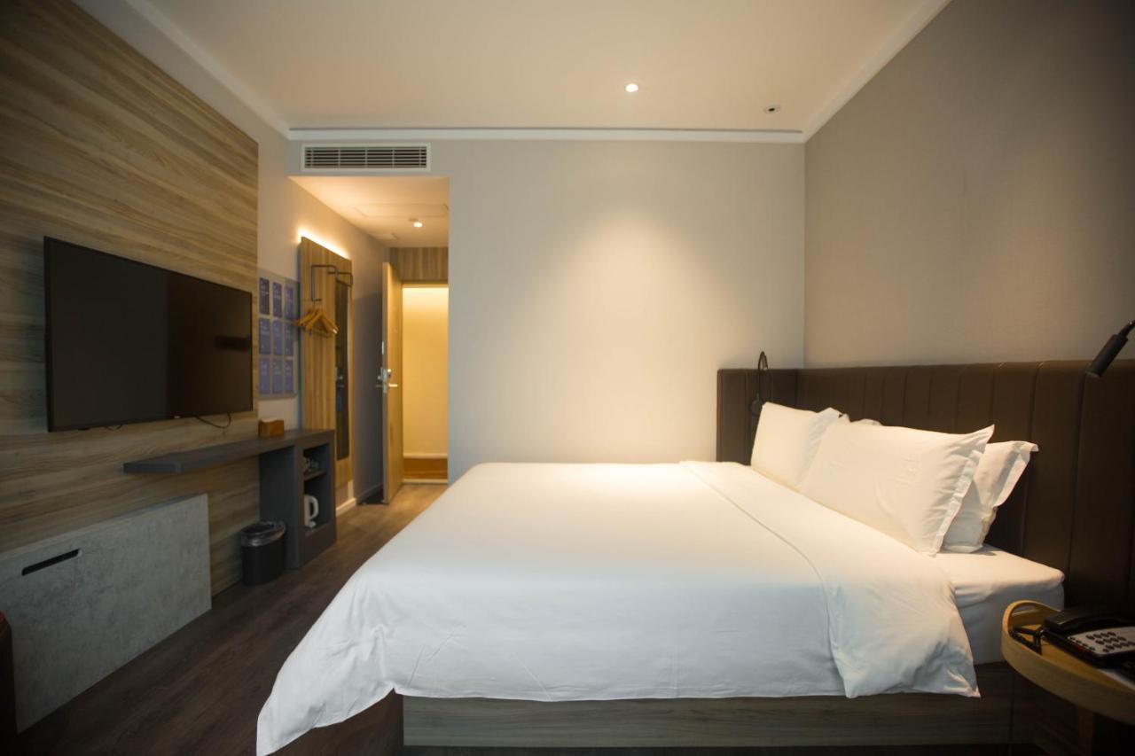 Hanting Premium Hotel Shanghai Plaza 66 Esterno foto