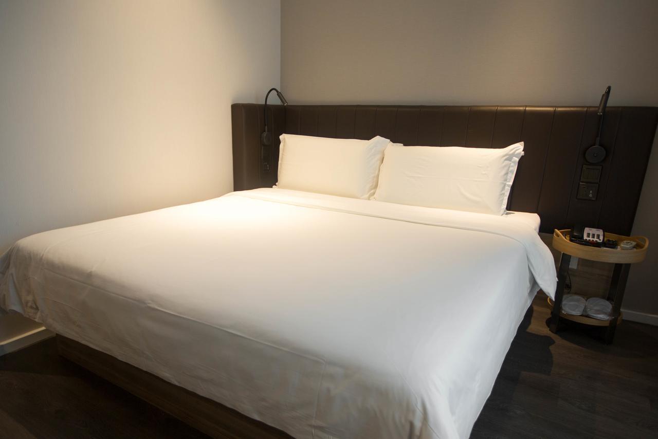 Hanting Premium Hotel Shanghai Plaza 66 Esterno foto